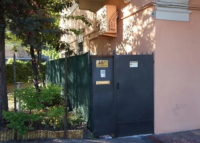 San Donato 40 * بولونيا